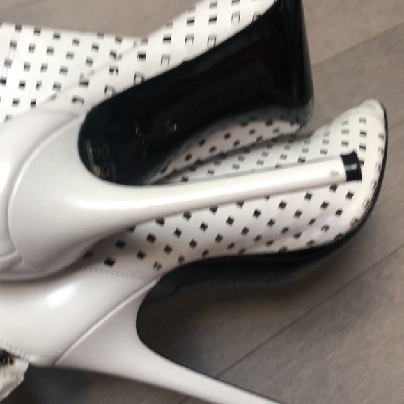 Booties - Picture 3 of 6